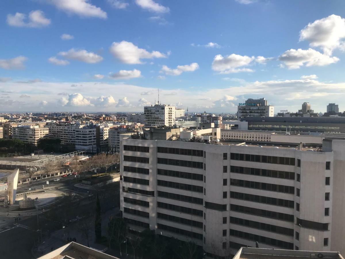 Nirvana Otel Madrid Dış mekan fotoğraf