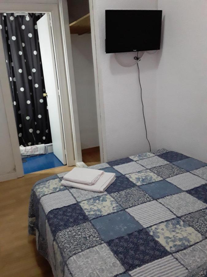 Nirvana Otel Madrid Dış mekan fotoğraf